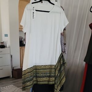 Minibee Women's White and Green Midi Dress